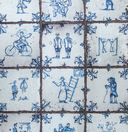 Wrapping Paper (Delft Tiles)